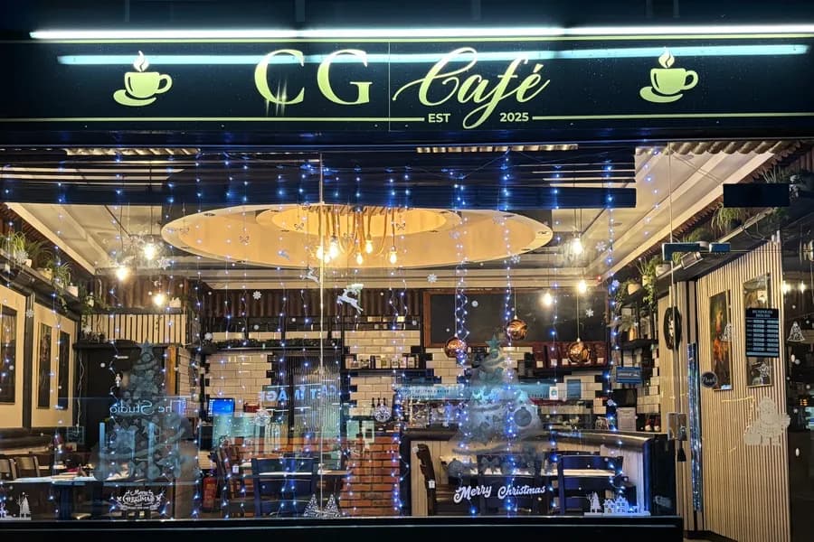 Cafe front